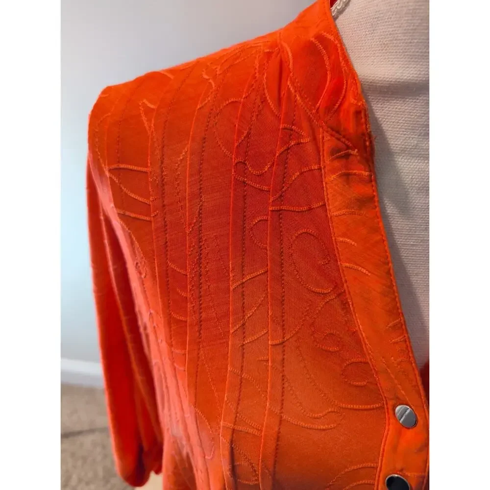 New Directions Woman 1X Orange Embossed Tunic – Long Sleeve, V-Neck, Plus Size - Picture 7 of 8